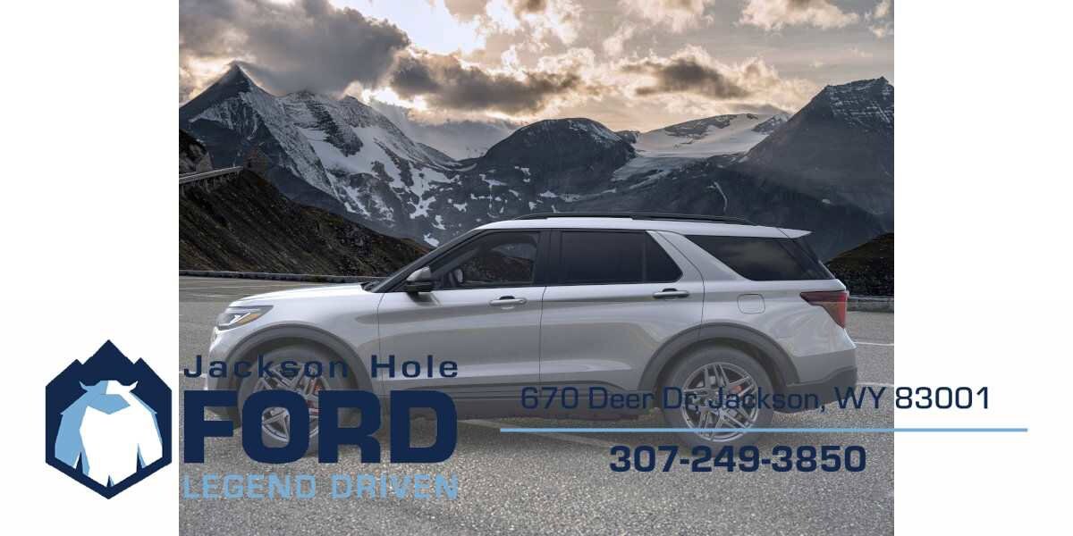 2025 Ford Explorer ST photo 3
