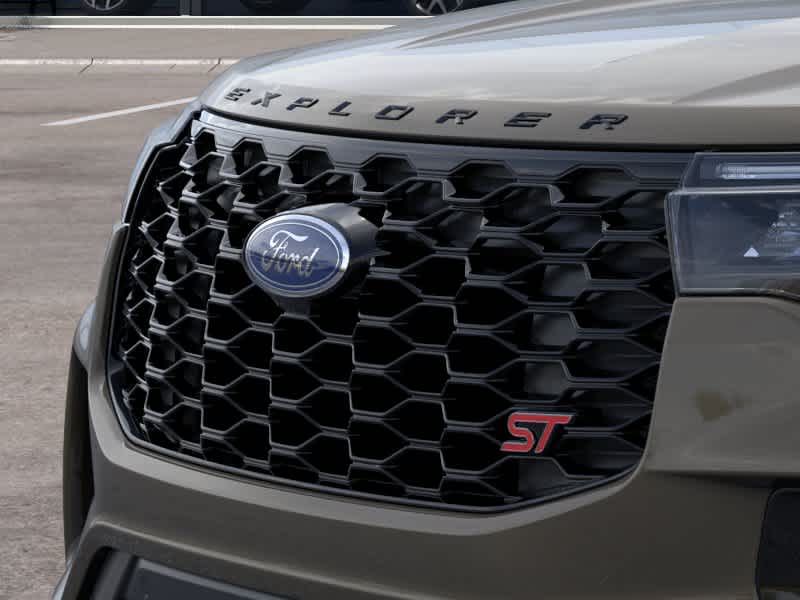 2026 Ford Explorer ST - Photo 17