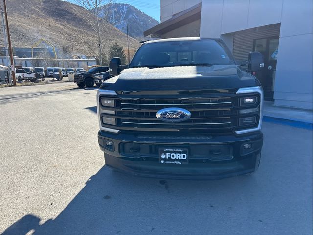 2026 Ford F-350 Super Duty Platinum - Photo 6