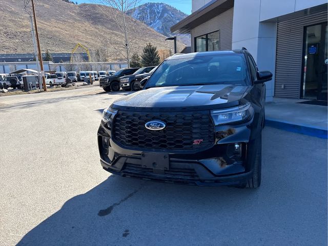 2026 Ford Explorer ST - Photo 6