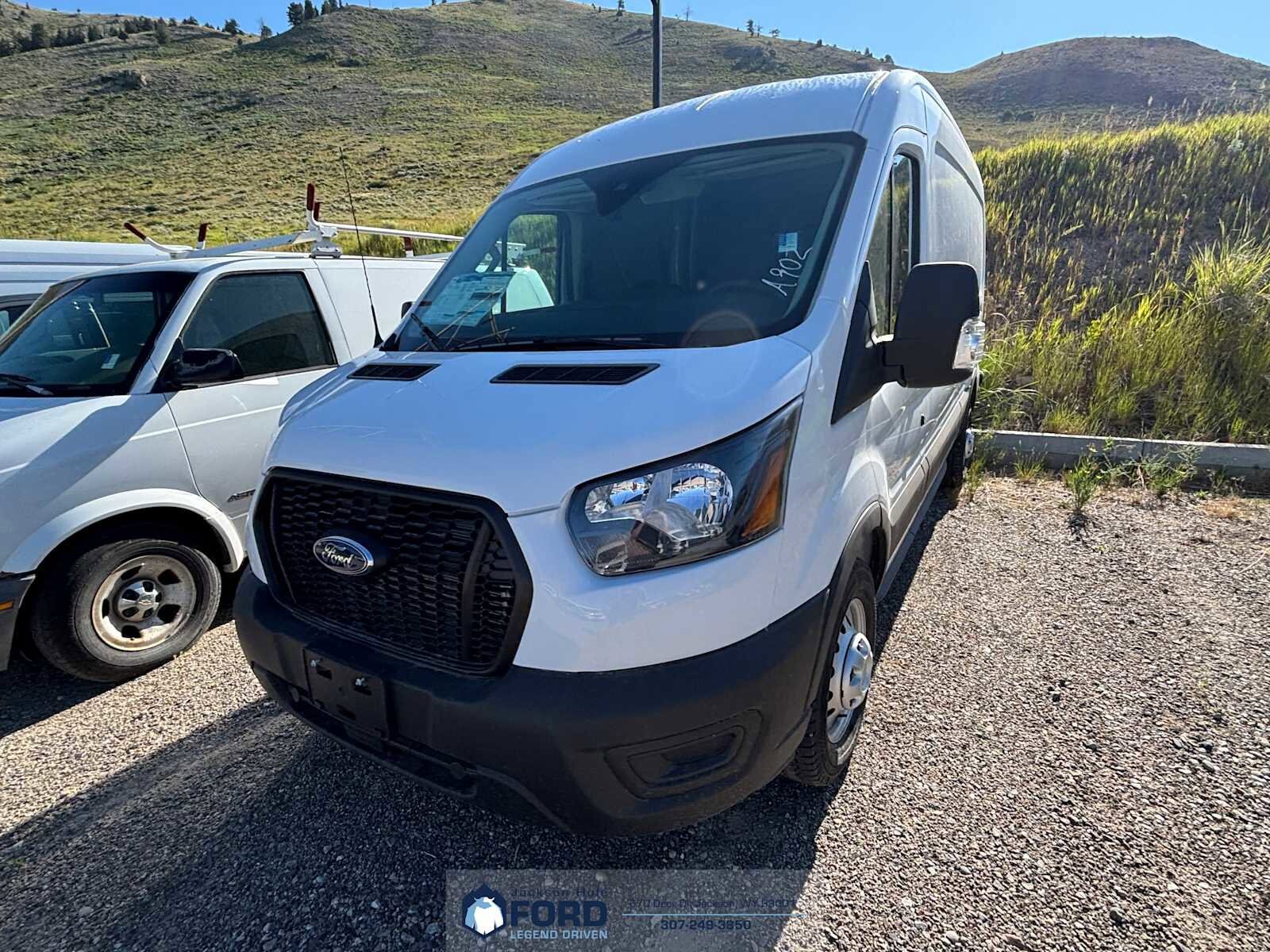 2025 Ford Transit photo 2