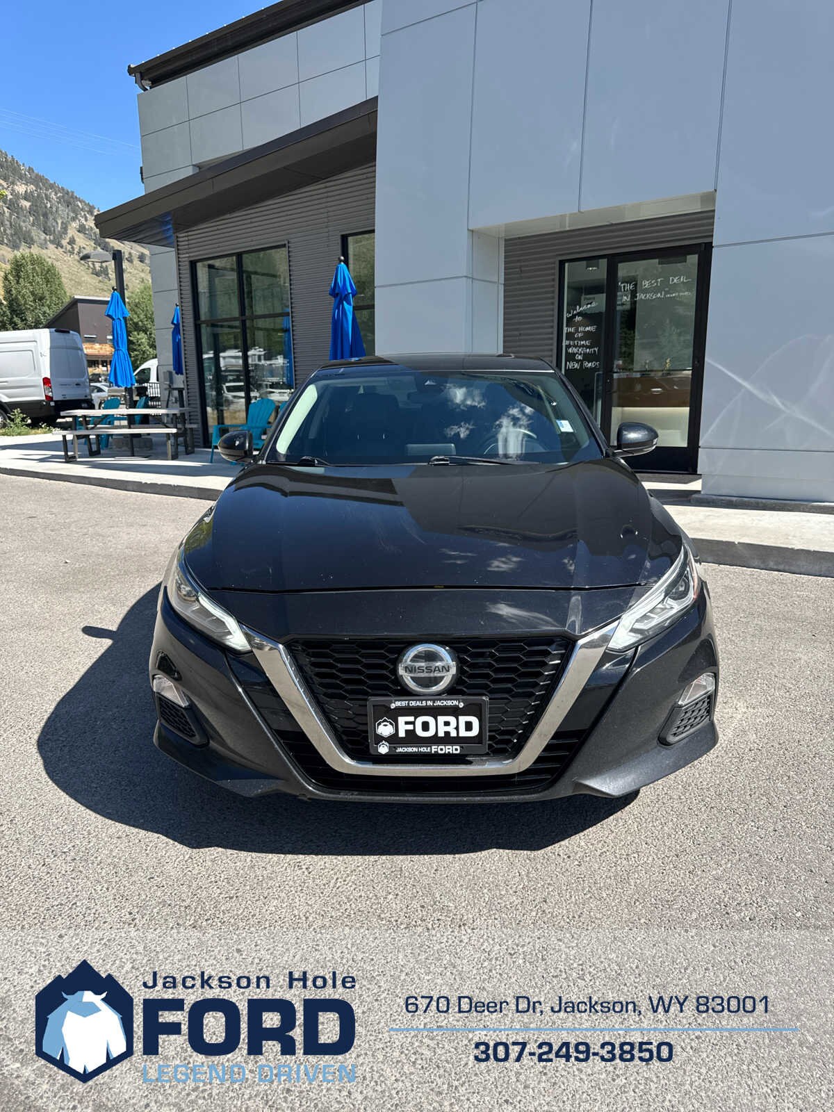 2021 Nissan Altima 2.5 SR photo 2