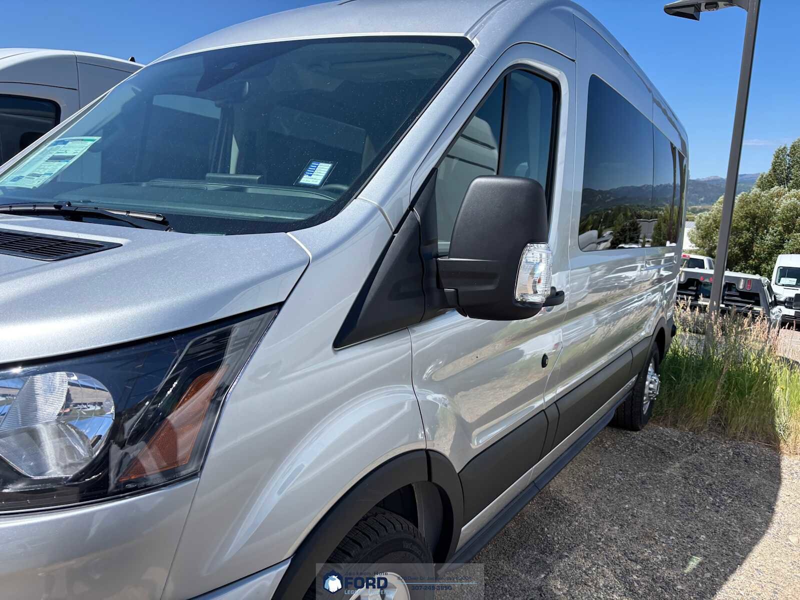 2025 Ford Transit photo 2