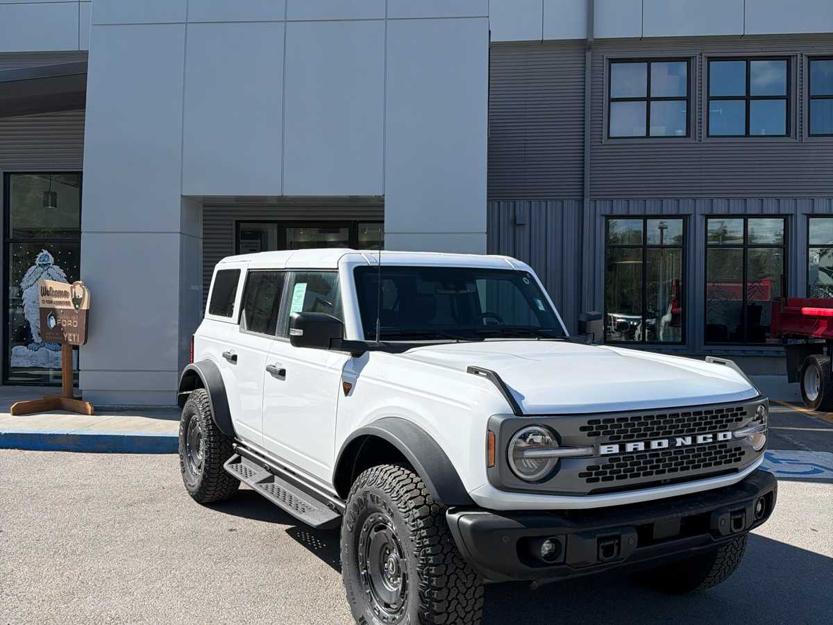 2025 Ford Bronco Badlands 4x4's photo
