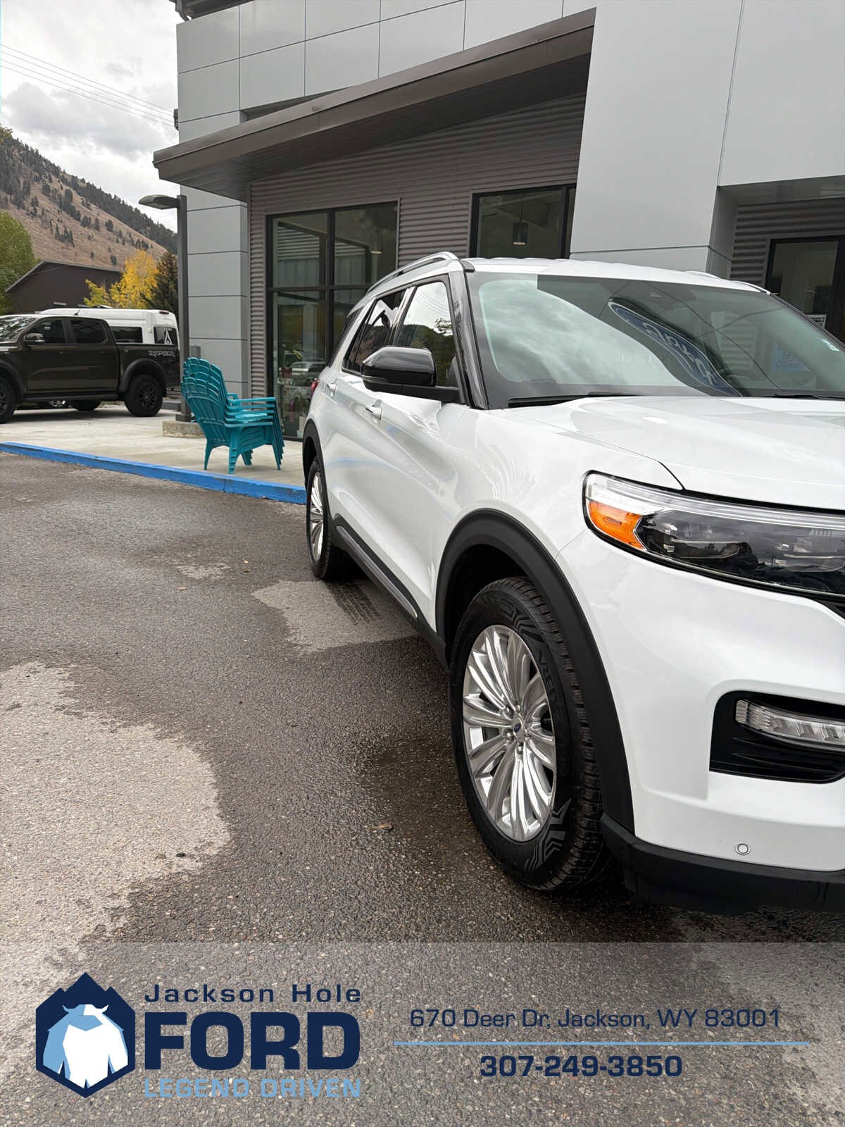 2022 Ford Explorer Limited photo 3