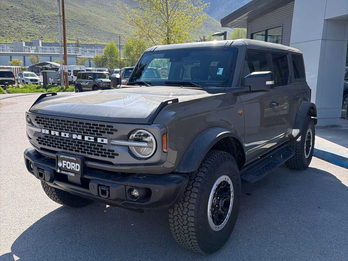 2025 Ford Bronco 4-Door Badlands - Photo 3