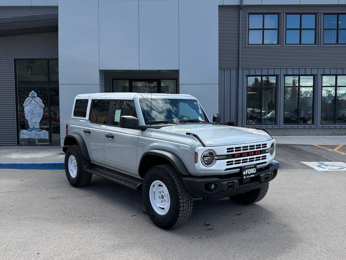 2026 Ford Bronco Heritage Edition 4x4's photo