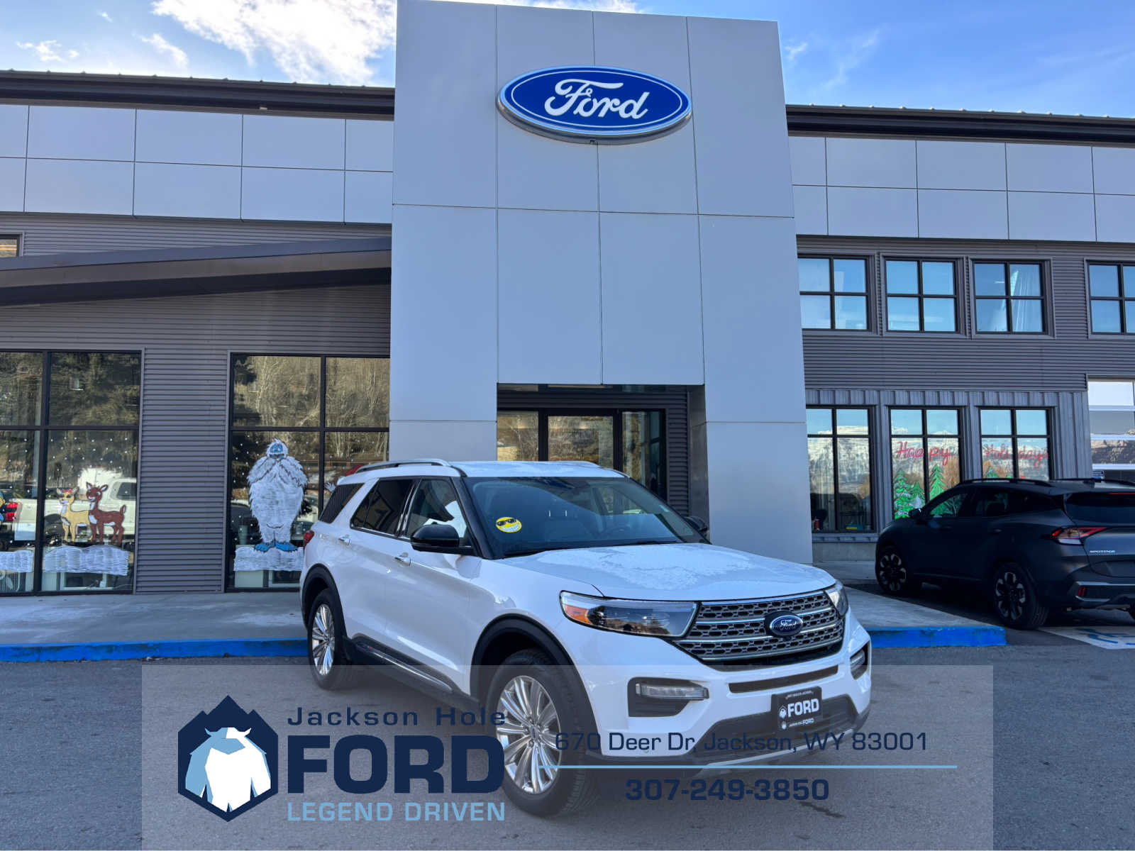 2022 Ford Explorer Limited's photo