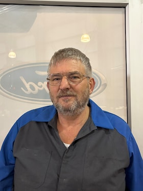 Staff member Lorenzo Jenkins from ID_f109de62cad5