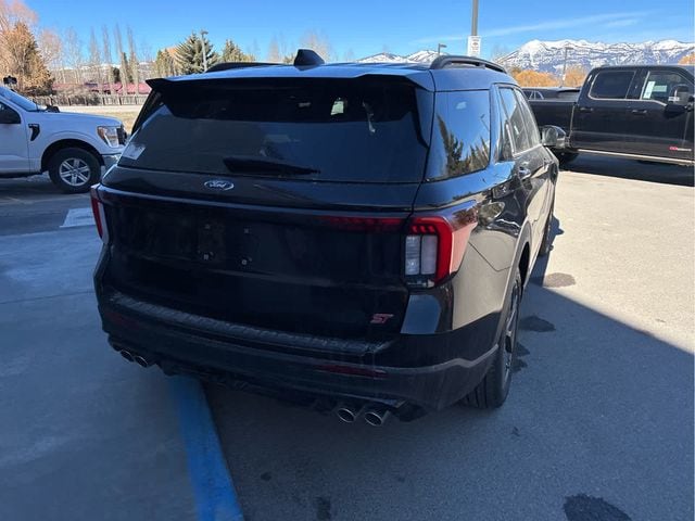 2026 Ford Explorer ST - Photo 15