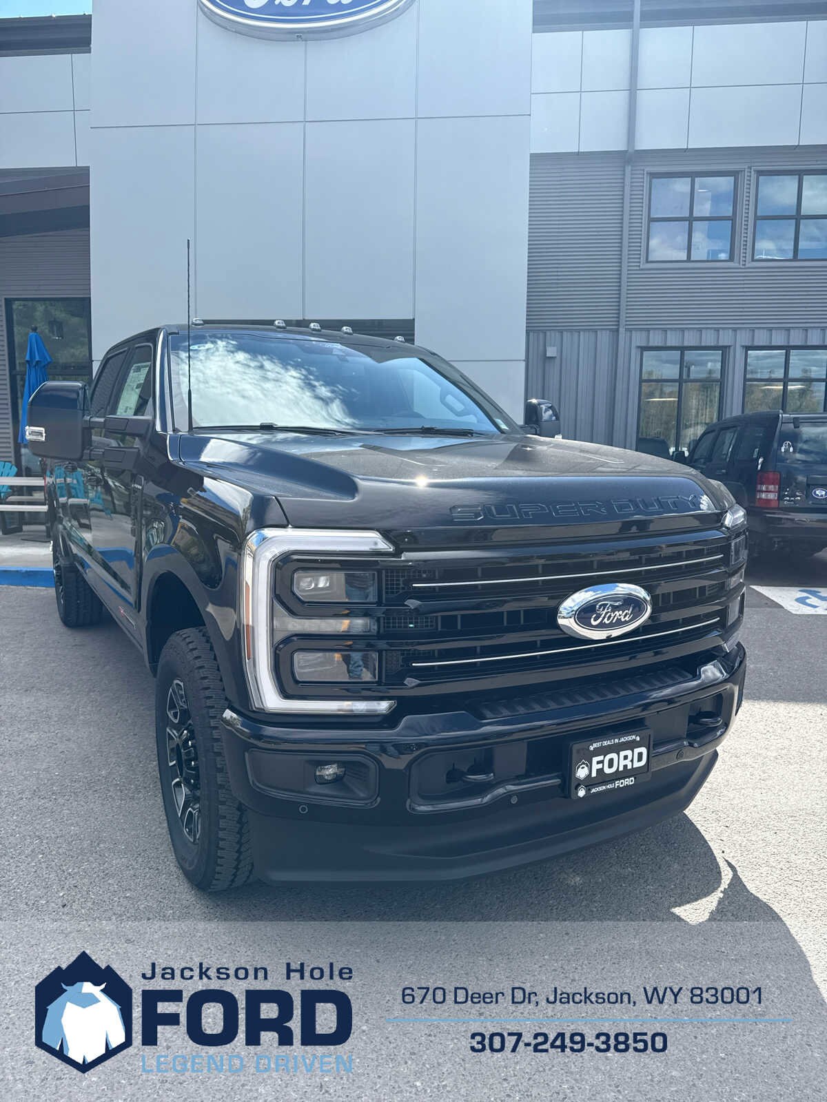 2026 Ford F-350 Platinum photo 2