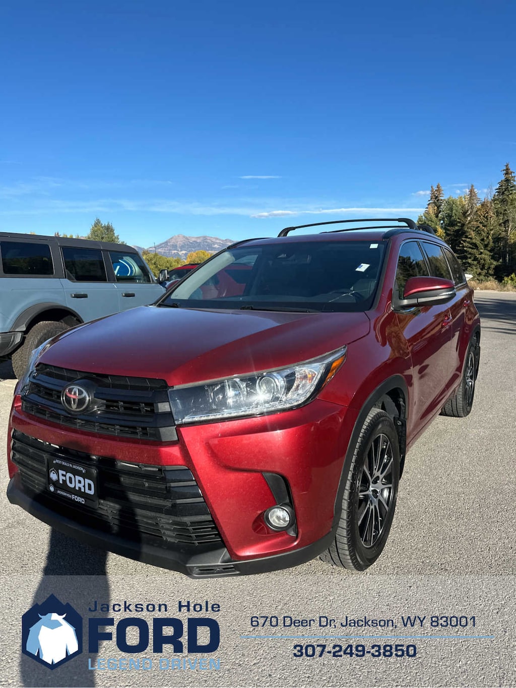 Used 2018 Toyota Highlander SE SUV