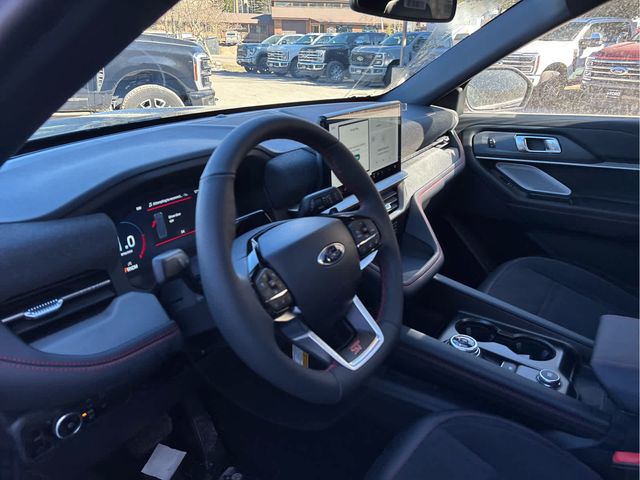 2026 Ford Explorer ST - Photo 21