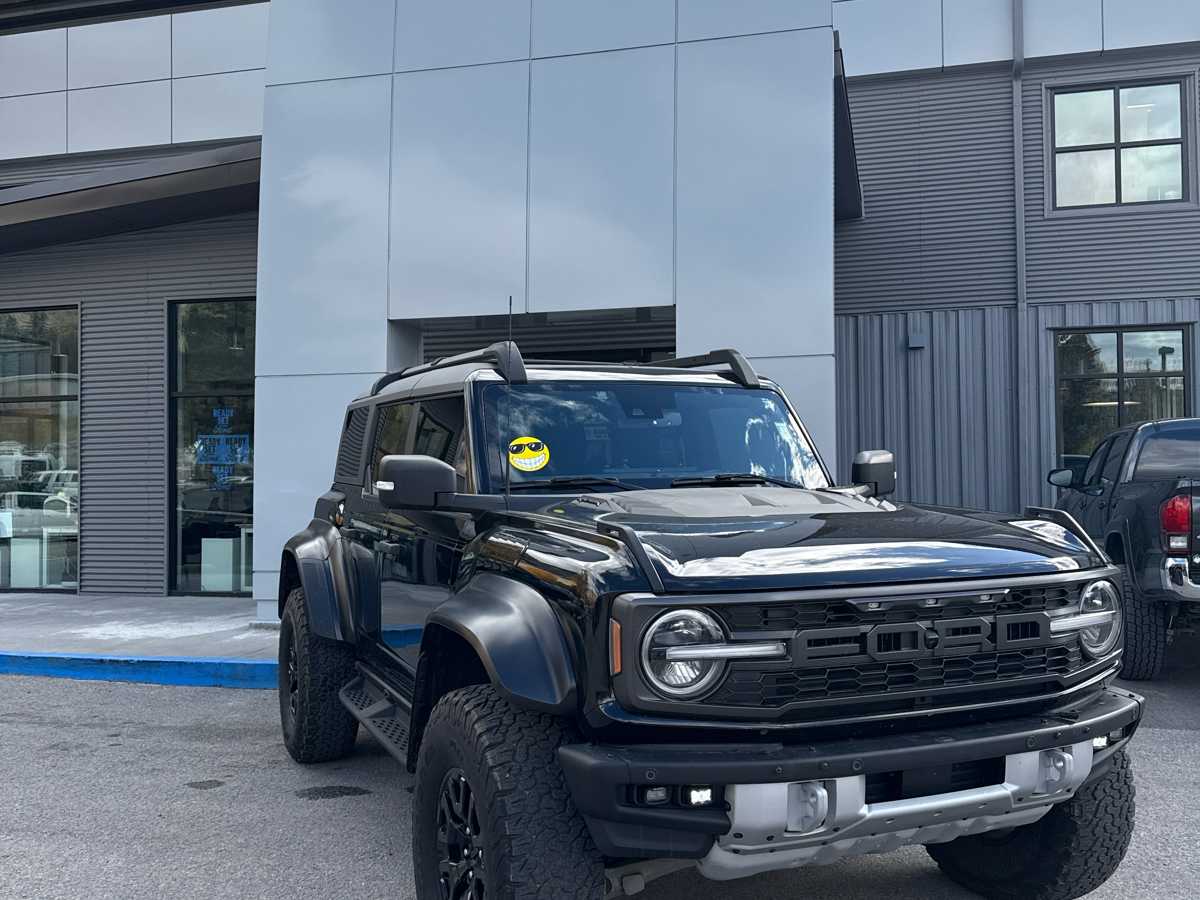 2023 Ford Bronco 4-Door Raptor's photo