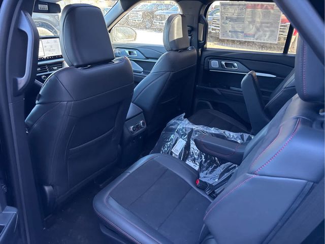 2026 Ford Explorer ST - Photo 23