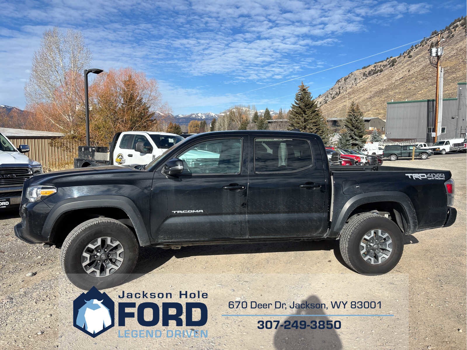 2021 Toyota Tacoma TRD Double Cab photo 3