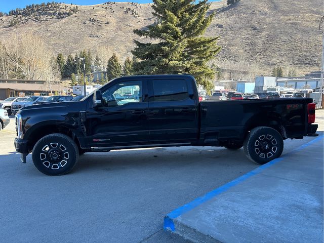 2026 Ford F-350 Super Duty Platinum - Photo 9