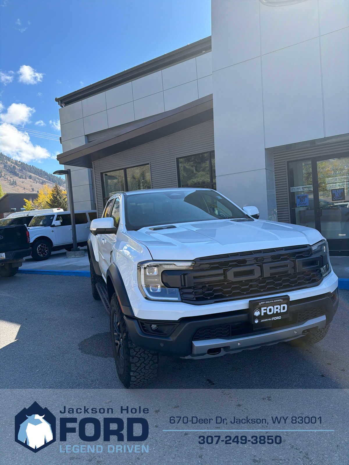 2025 Ford Ranger Raptor photo 2