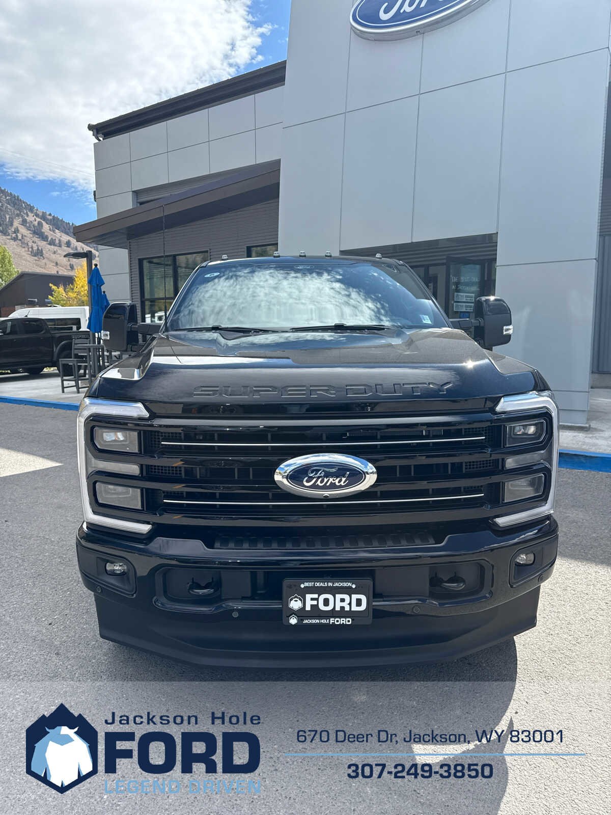 2026 Ford F-350 Platinum photo 3