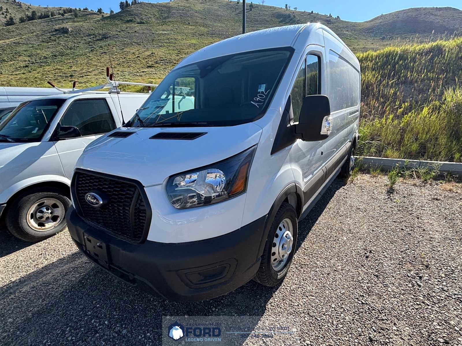 2025 Ford Transit photo 3