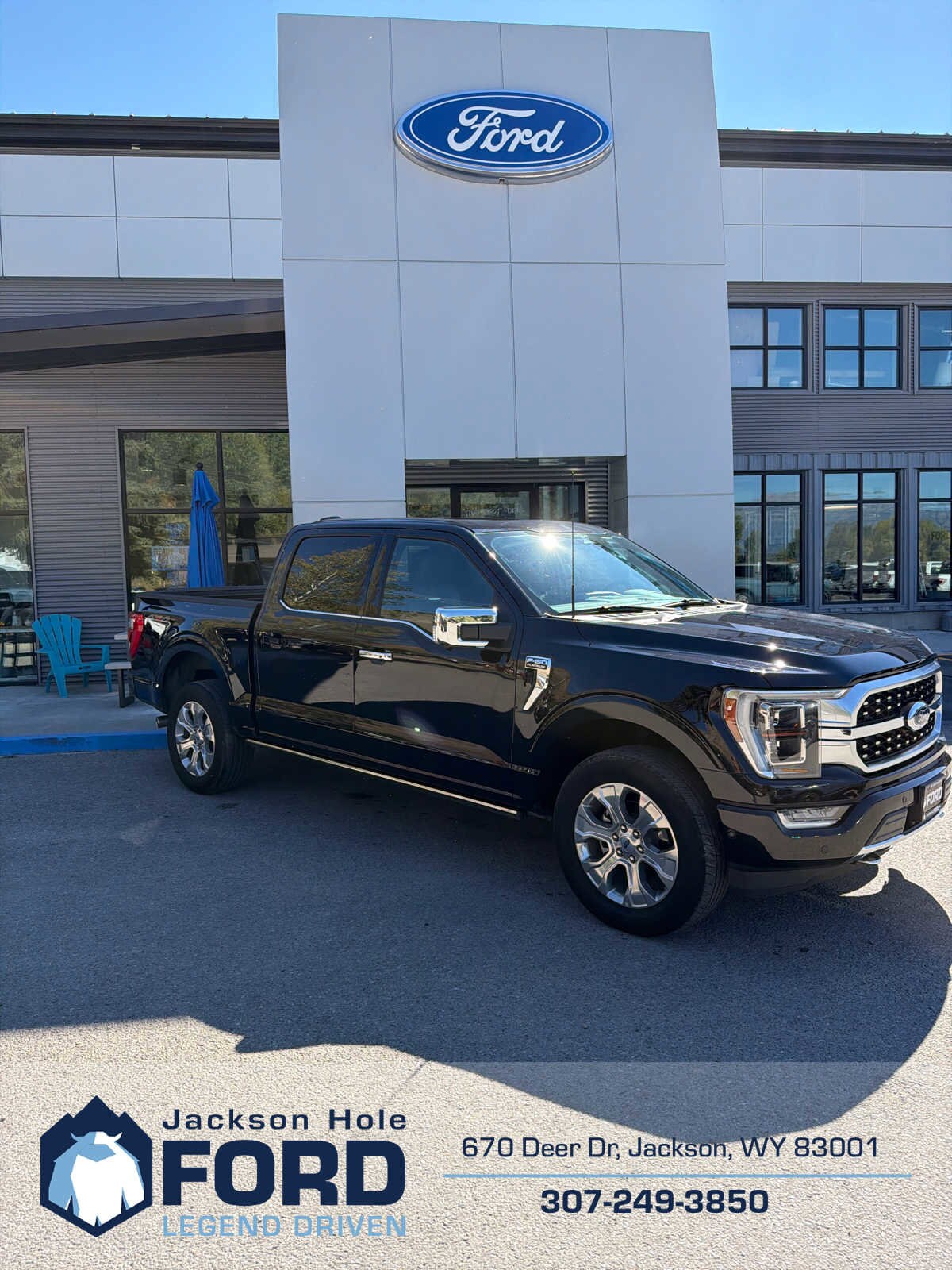2023 Ford F-150 Platinum photo 2