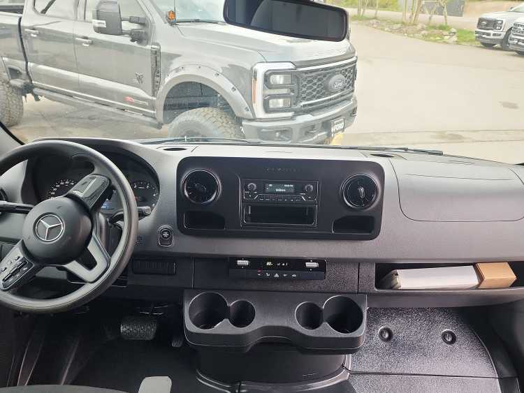 View 25