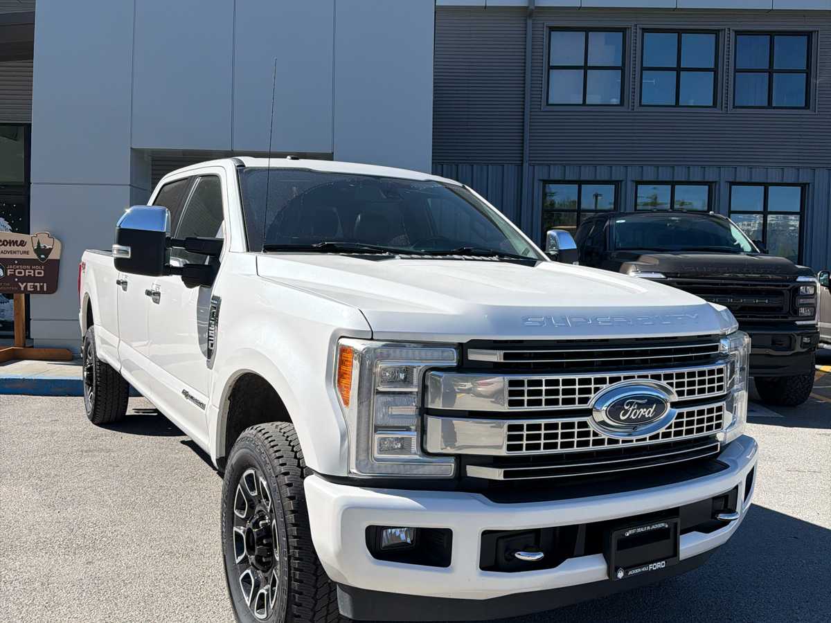 2017 Ford F-350 Platinum 4x4 Crew Cab 6-1/2' Box SRW's photo