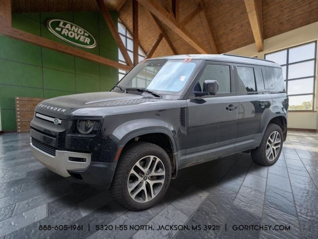 Used 2024 Land Rover Defender 110 X-Dynamic SE SUV