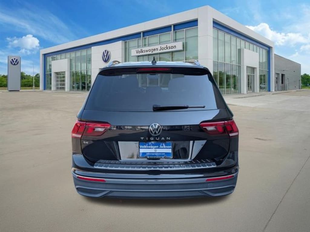 Used 2023 Volkswagen Tiguan 2.0T SE SUV