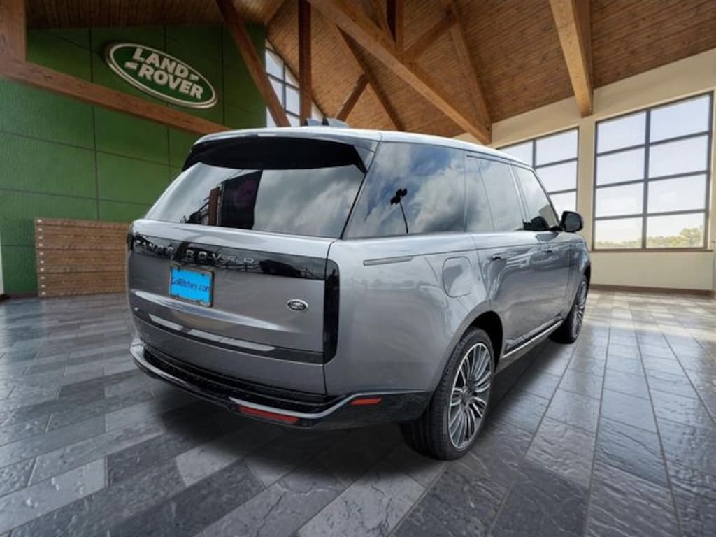 Used 2023 Land Rover Range Rover SE SUV