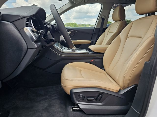2025 Audi Q7 Premium Plus - Photo 13