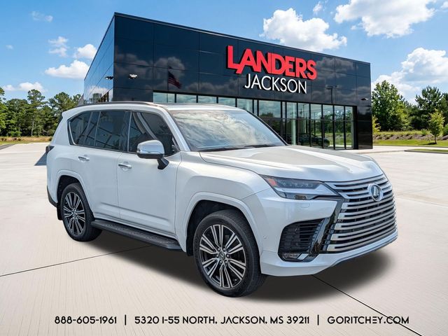 2025 LEXUS LX 700h 700h Luxury
