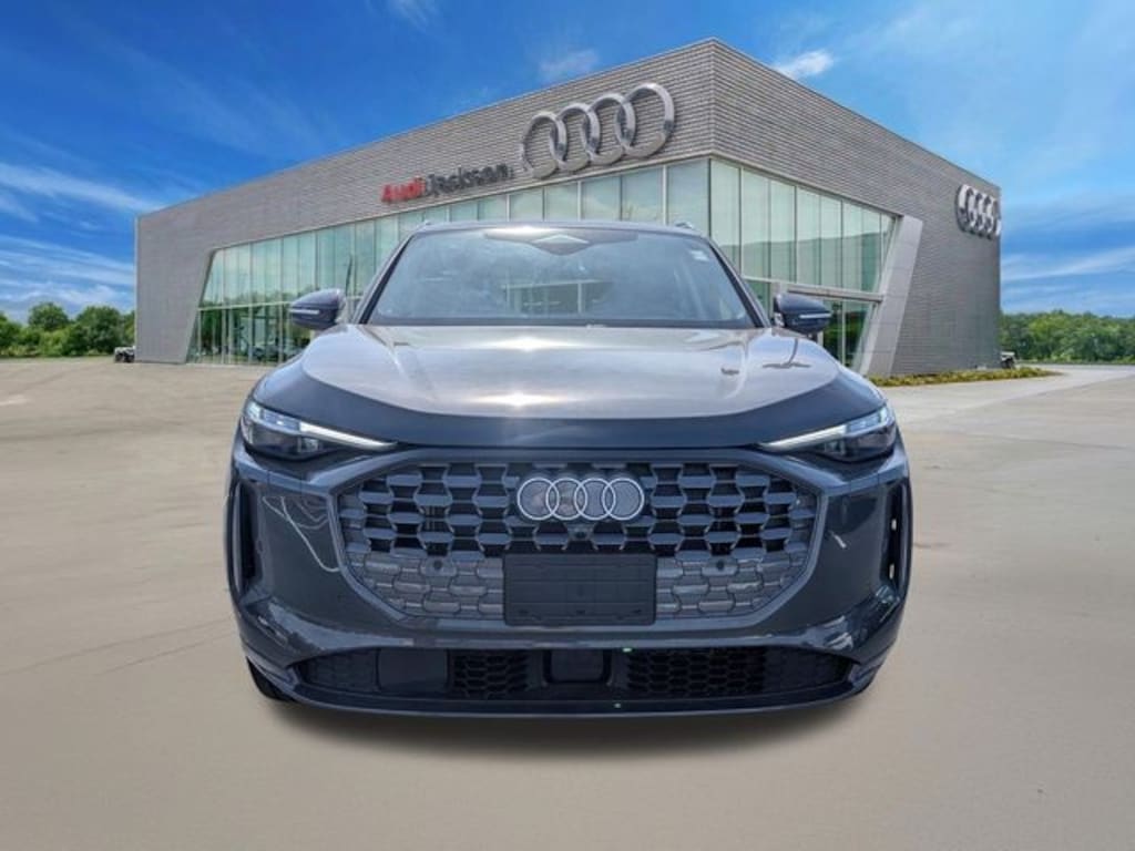 Certified 2025 Audi Q5 2.0T Premium Plus SUV