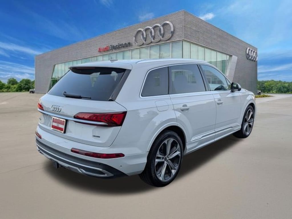 Used 2023 Audi Q7 55 Prestige SUV
