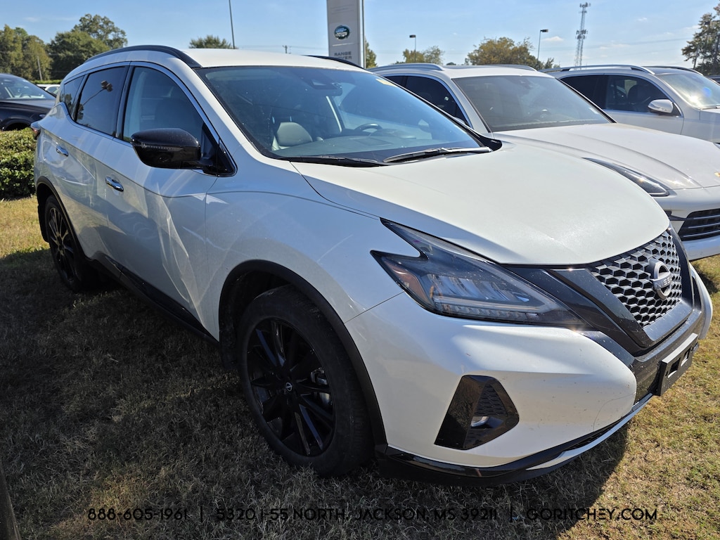 Used 2023 Nissan Murano SV SUV