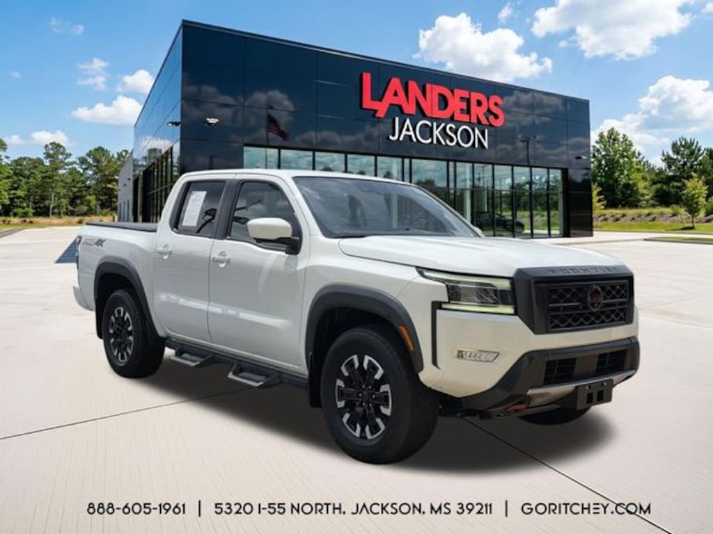Used 2023 Nissan Frontier PRO-4X Truck Crew Cab