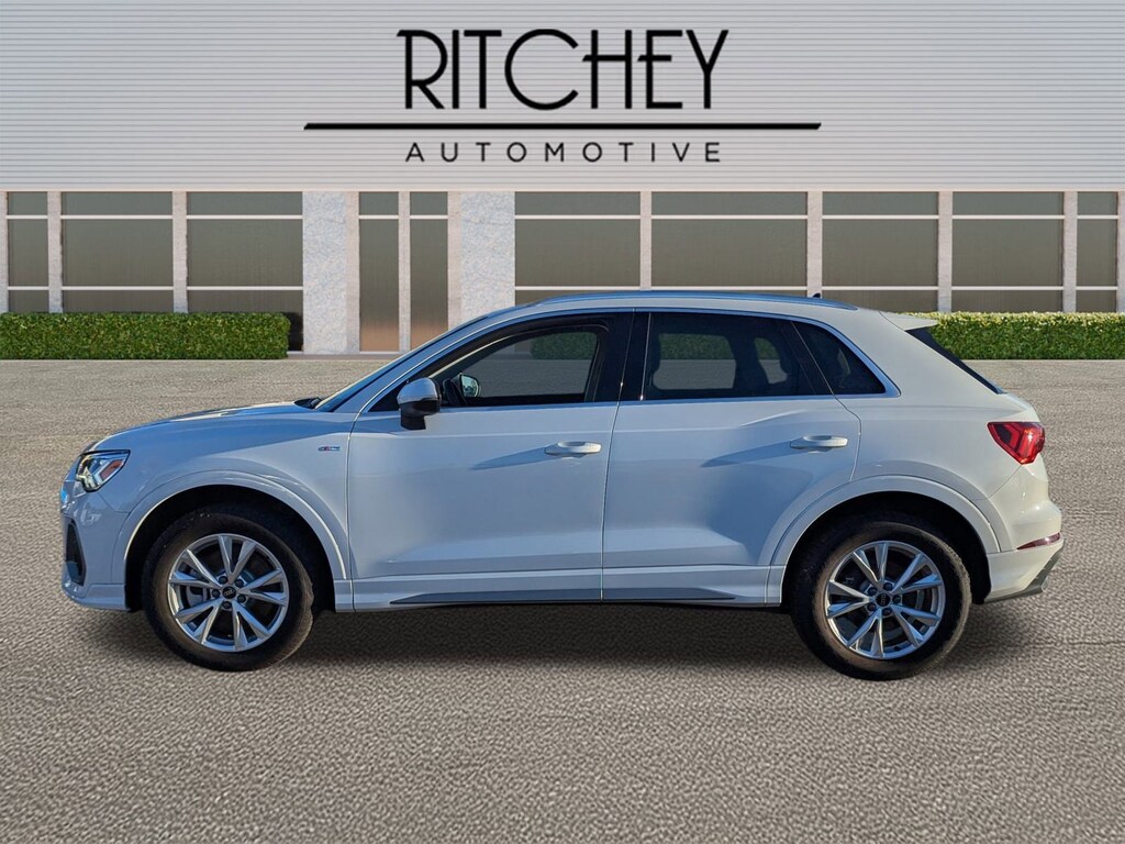 Used 2024 Audi Q3 S line Premium Plus SUV