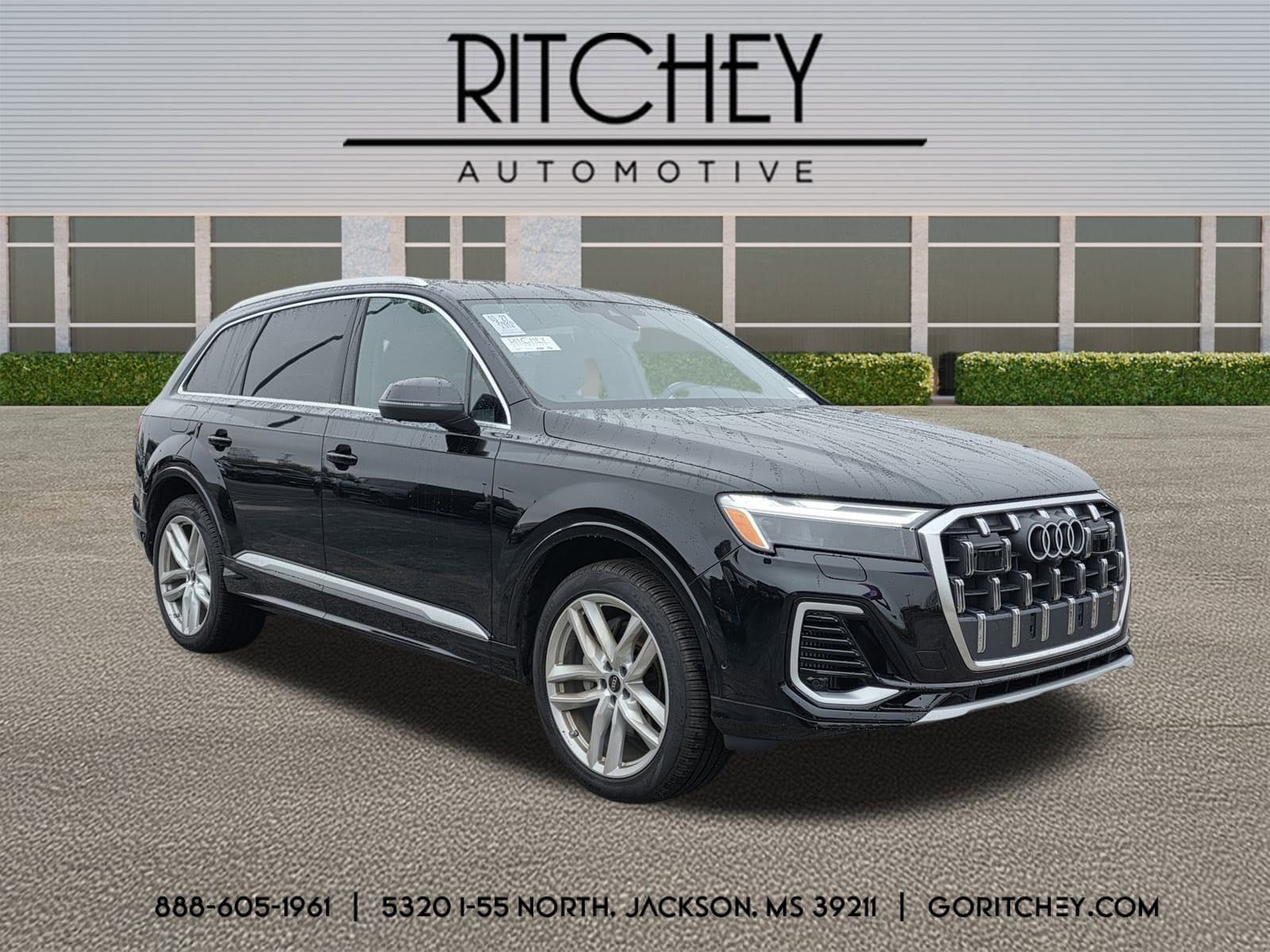 2025 Audi Q7 Premium Plus's photo