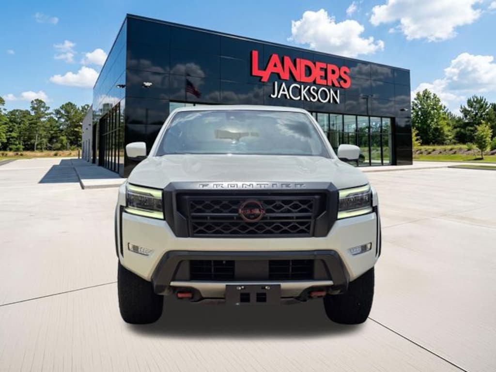 Used 2023 Nissan Frontier PRO-4X Truck Crew Cab