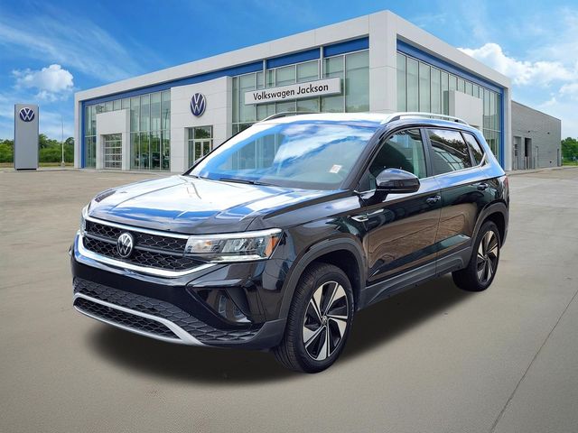 2024 Volkswagen Taos SE - Photo 8