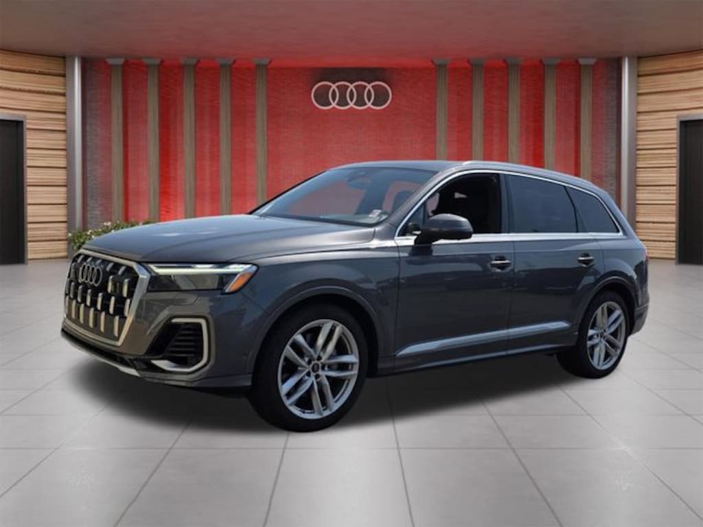 Certified 2025 Audi Q7 55 Premium Plus SUV