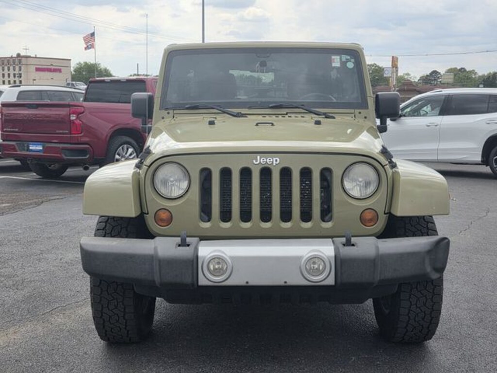 Used 2013 Jeep Wrangler Unlimited Unlimited Sahara SUV