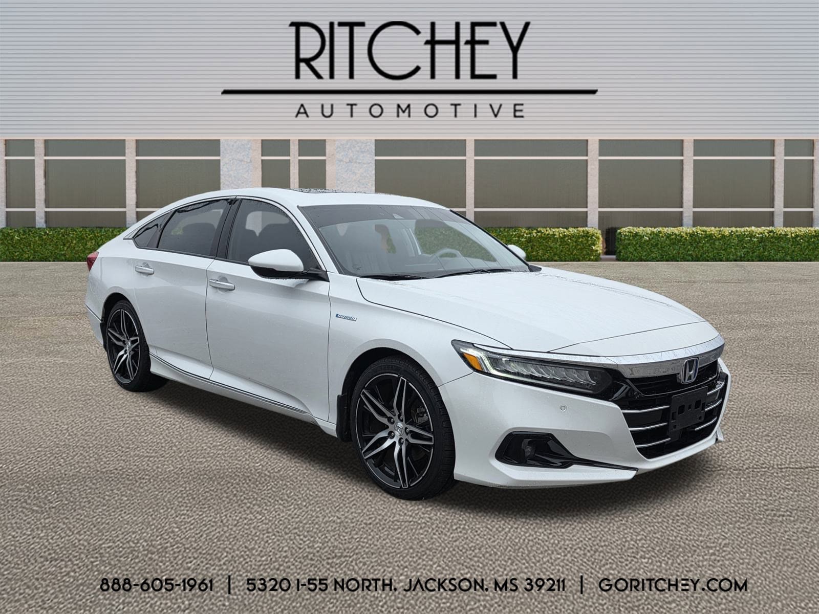 2021 Honda Accord Hybrid Touring's photo