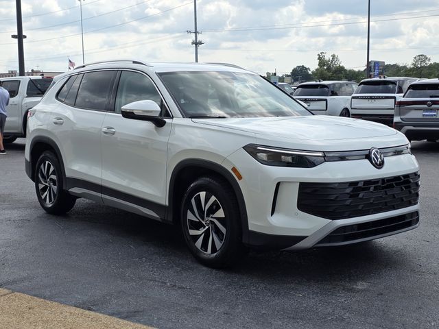 2026 Volkswagen Tiguan 2.0T S's photo