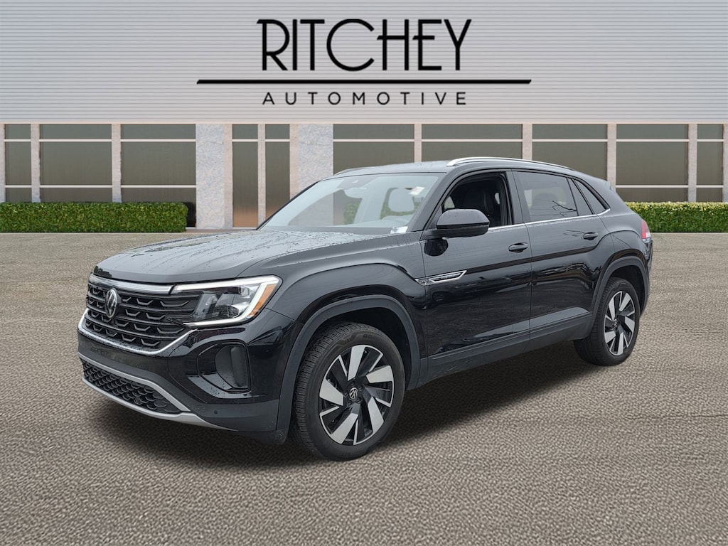 Used 2024 Volkswagen Atlas Cross Sport 2.0T SE w/Technology SUV
