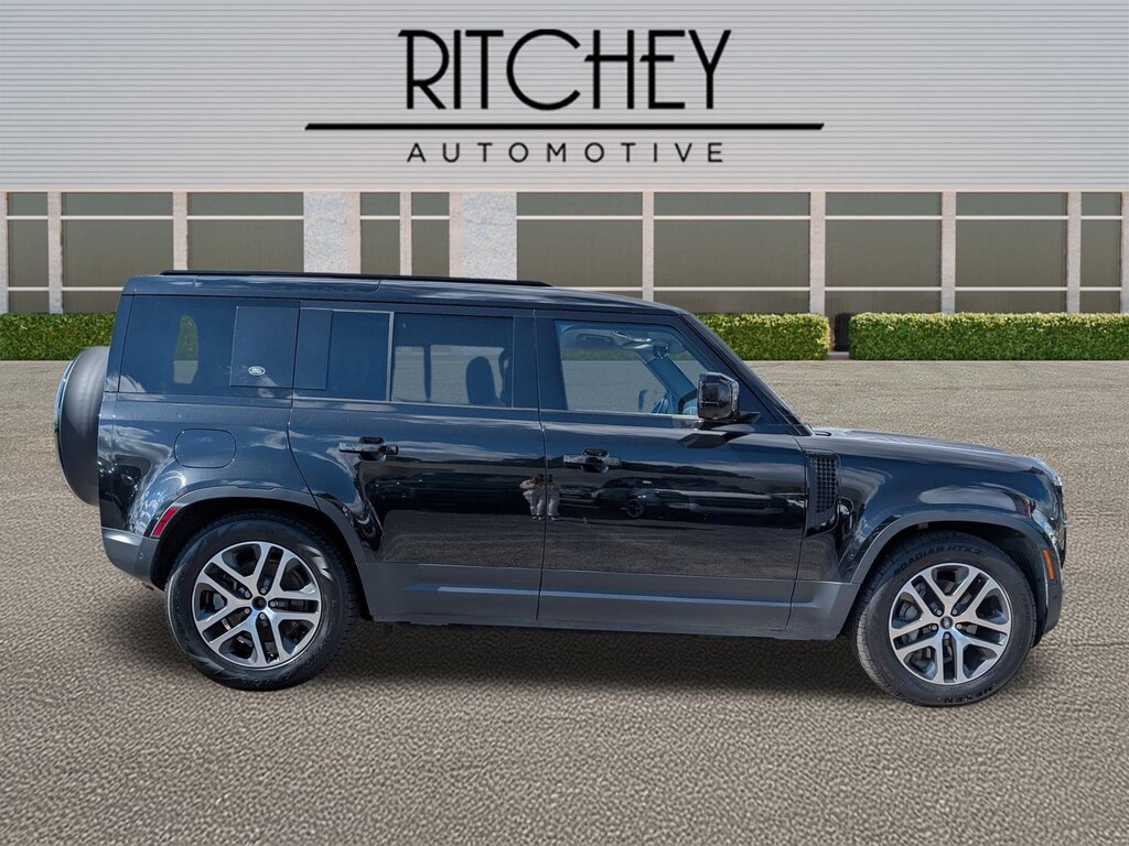 Certified 2023 Land Rover Defender SE SUV