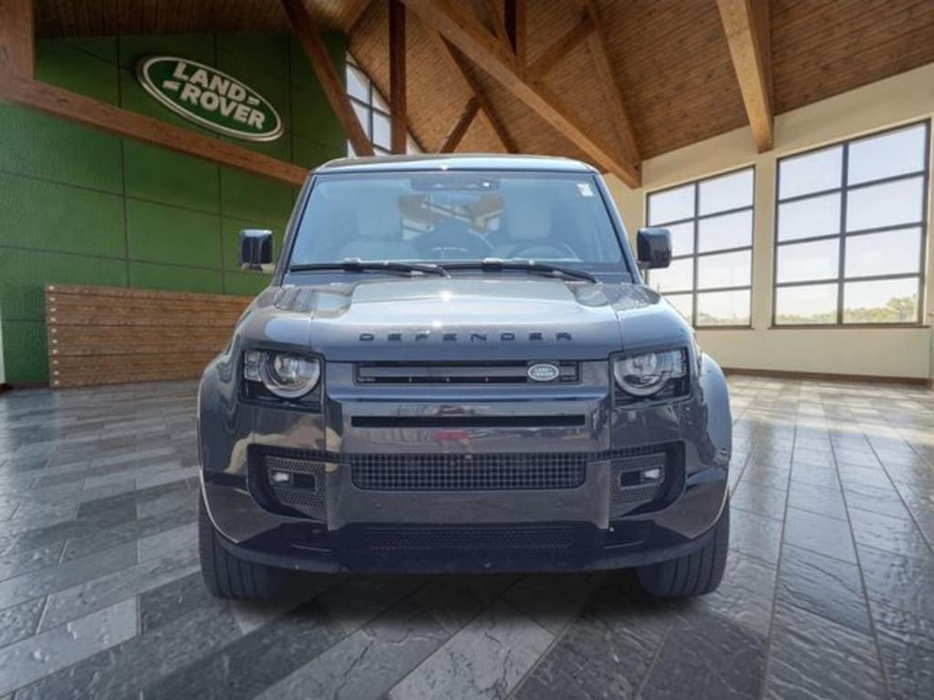 Certified 2025 Land Rover Defender 110 X-Dynamic SE SUV