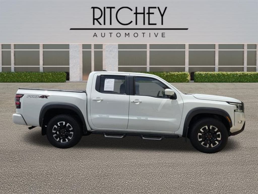 Used 2023 Nissan Frontier PRO-4X Truck Crew Cab