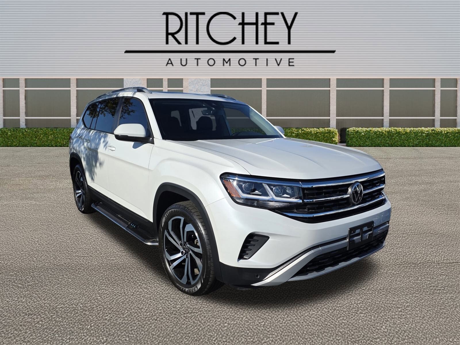 2022 Volkswagen Atlas V6 SEL photo 2