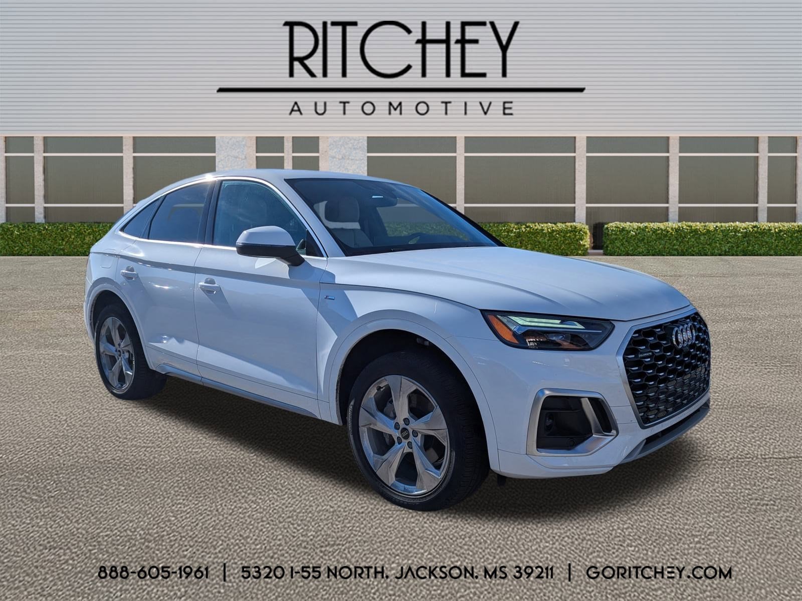 2025 Audi Q5 Sportback Premium Plus's photo